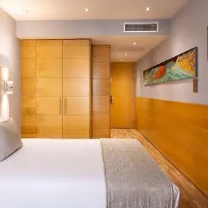 Sansi 4*, Barcelona Spain